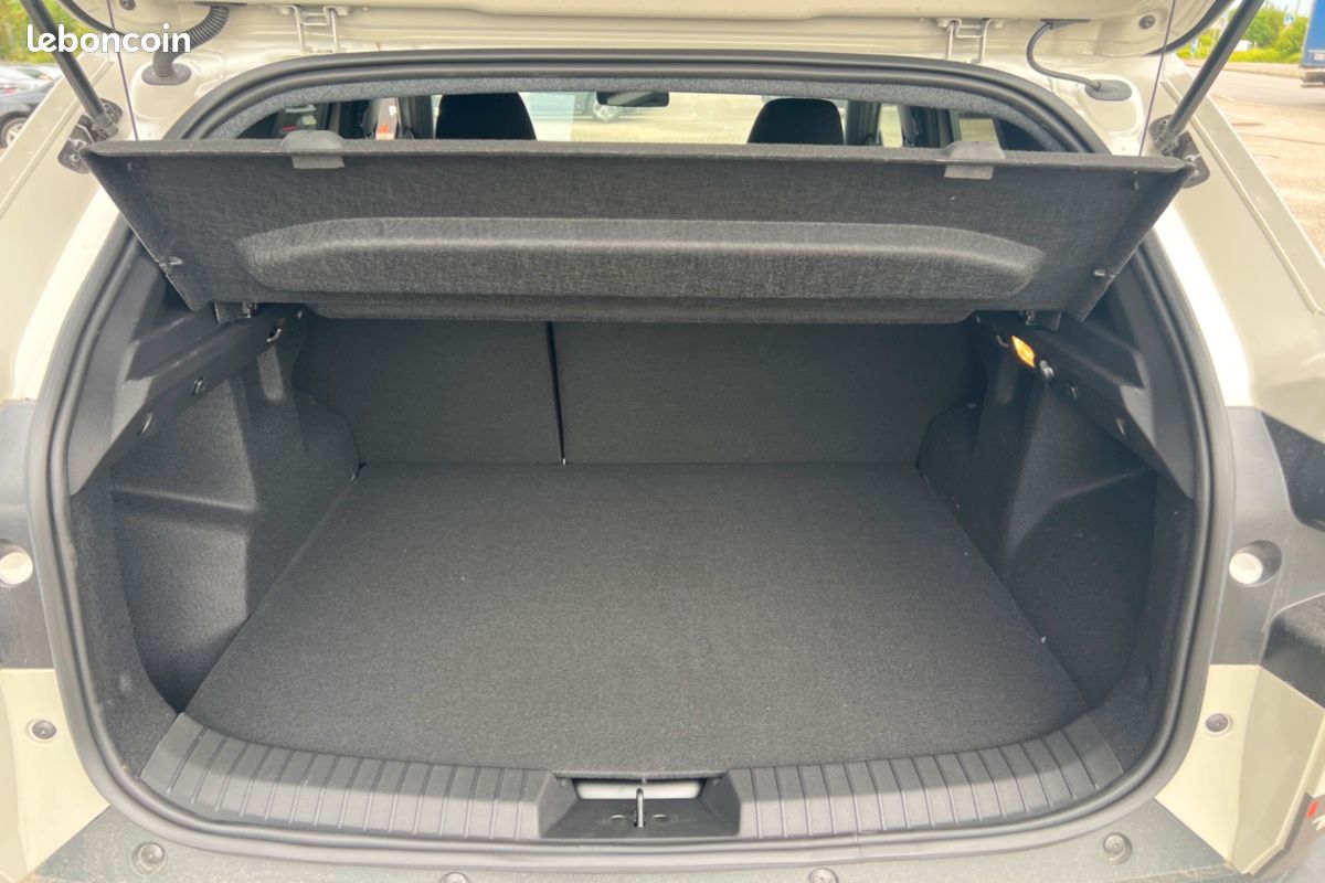 Dacia Duster HYBRID-G 150 4X4 SPIRIT OF SAND (image 18)