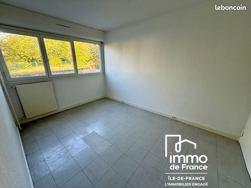 Appartement 3 pièces 64 m² · à Palaiseau · 64 m² · 199 000 €