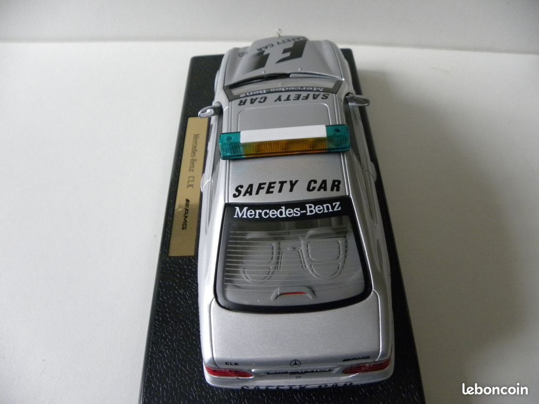 LE948 ANSON B6 600 5228 Voiture 1/18 1:18 Mercedes Benz CLK cabriolet