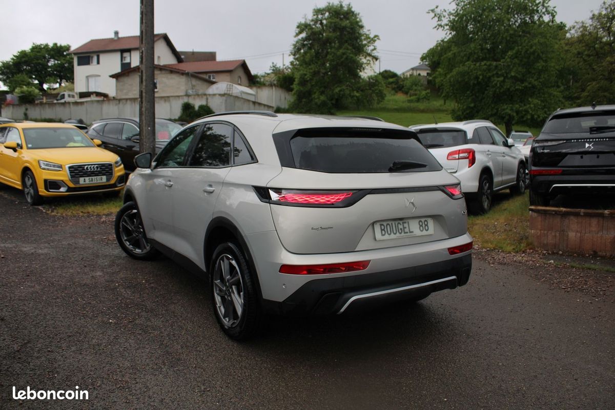 Ds DS 7 CROSSBACK II BASTILLE HDI 130 CV GPS 3D CAMÉRA USB JA 19 I-COKPIT FULL LED BOITE AUTO EAT-8 (image 3)