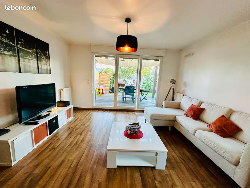 Maison 3 pièces 70 m² · à Artigues-près-Bordeaux · 70 m² · 1 245 €/mois