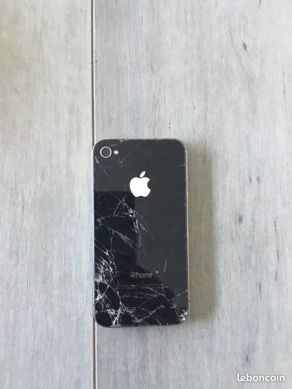 IPhone 4 pour pièce (image 3)