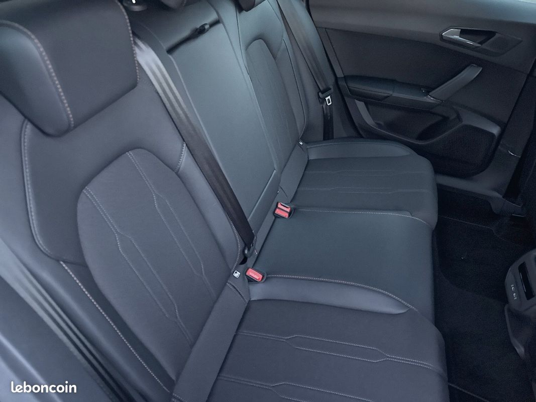 CUPRA Formentor 1.5 eTSI Hybrid 150 ch DSG7 V (image 19)