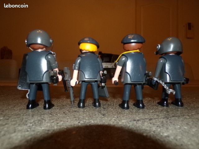 Playmobil personnages policiers (image 3)
