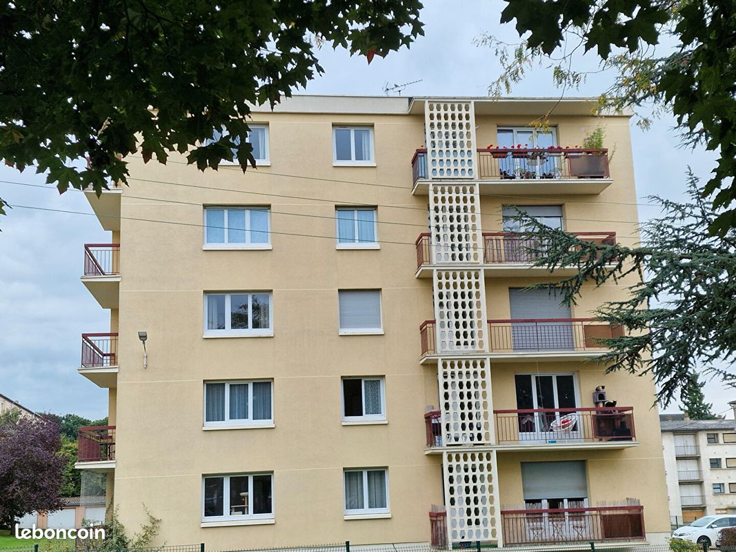 Appartement 3 pièces 74 m² · à Évreux · 74 m² · 75 000 €