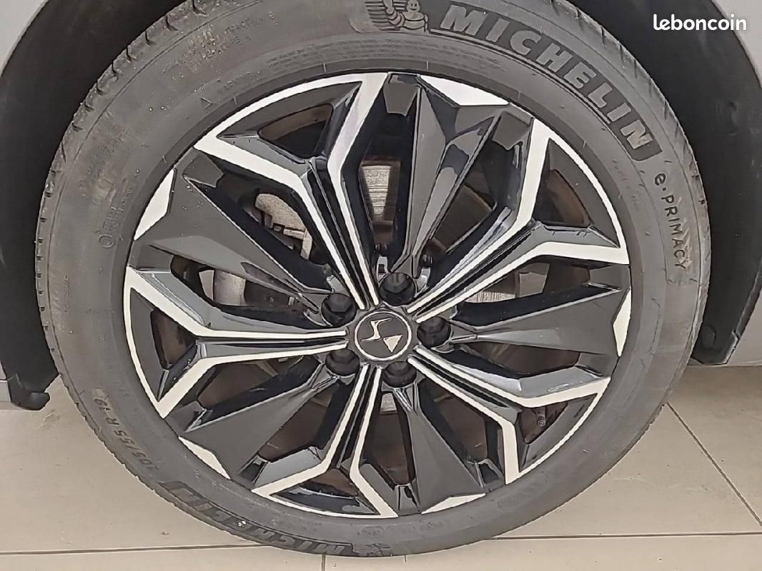 DS 4 Hybride E-Tense 225 EAT8 - Rivoli (image 13)