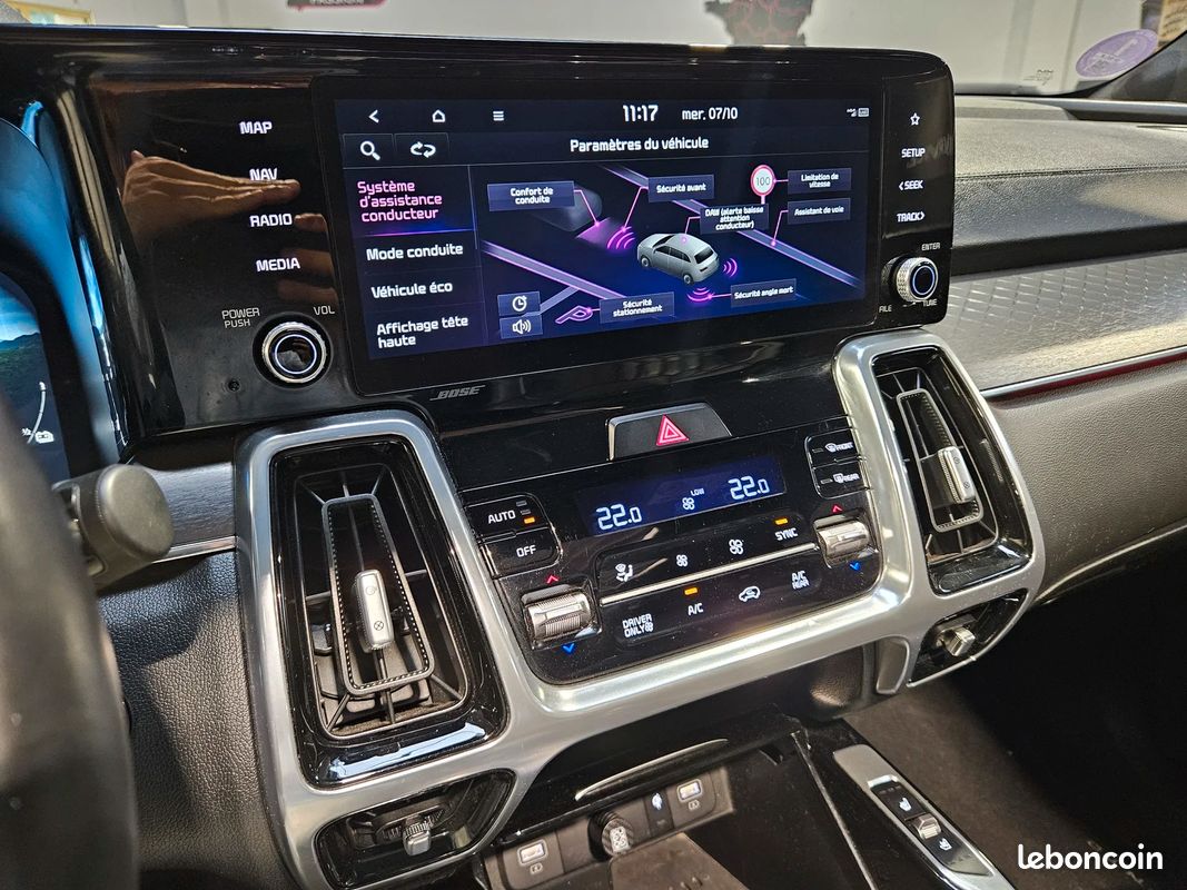 Kia SORENTO 1.6 T-GDi 265 CV Premium 4x4 PHEV / SUIVI KIA COMPLET / GARANTIE KIA (image 18)