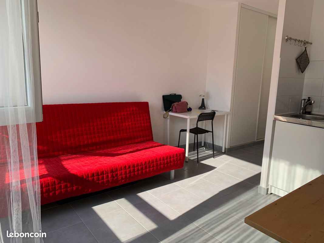 Appartement 1 pièce 23 m² · à Sèvres · 23 m² · 910 €/mois