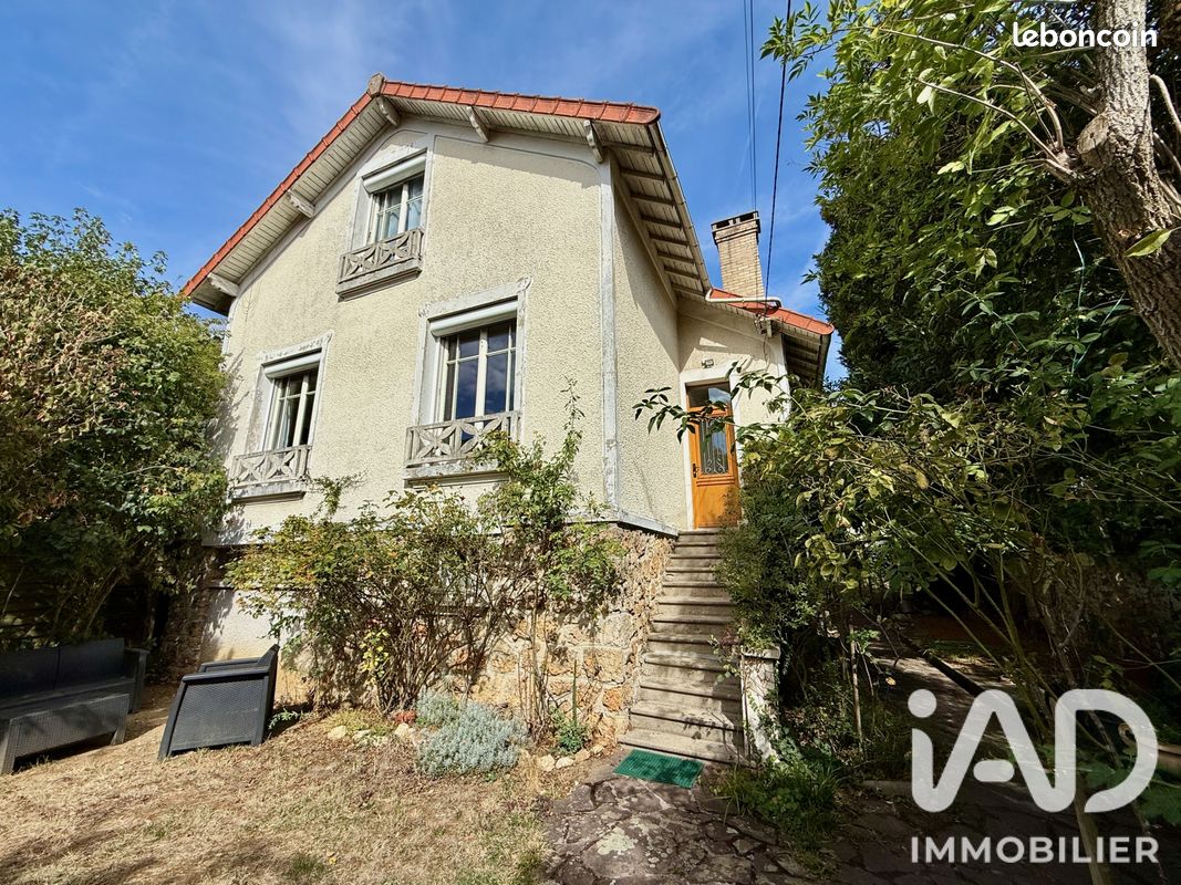Maison 8 pièces 150 m² · à Sucy-en-Brie · 150 m² · 690 000 €