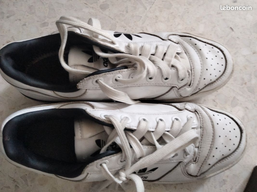 Basket adidas femme taille 38 (image 1)