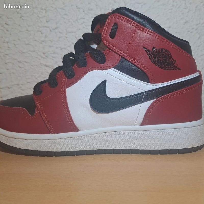 Pair chaussure air Jordan (image 4)