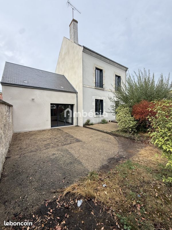 Maison 6 pièces 127 m² · à Orléans · 127 m² · 1 582 €/mois