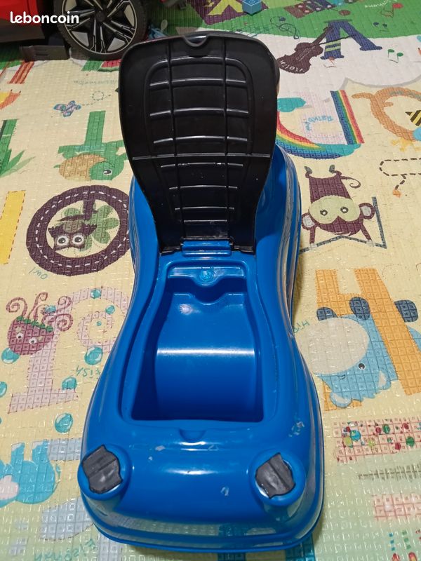 Trotteur voiture pour bébé/ enfant (image 10)
