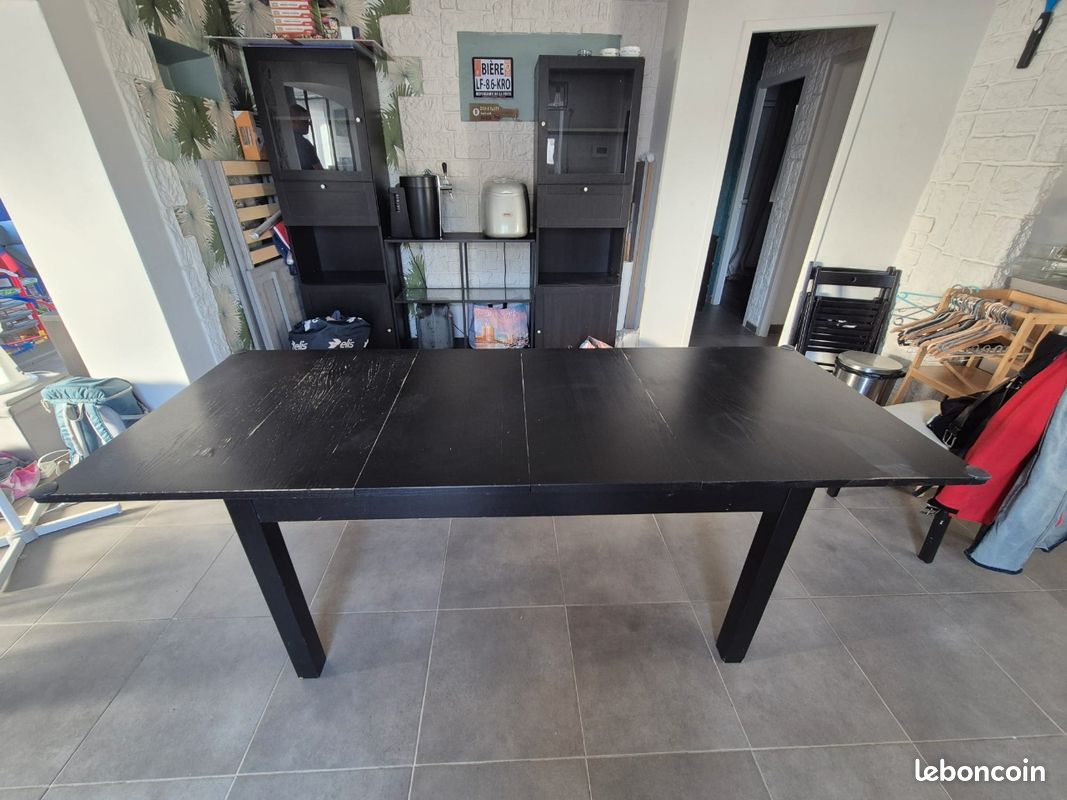 Table à manger (image 1)