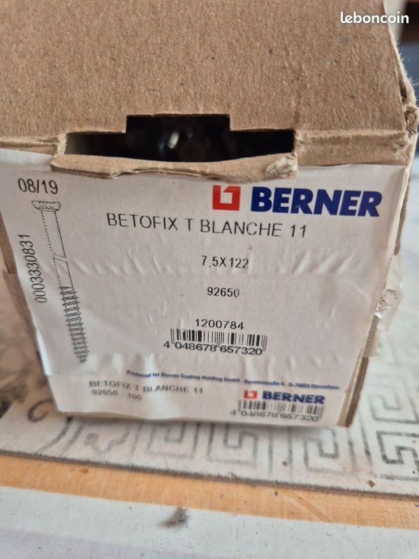 Ûe boîte de vis neuve betofix 7,5×122 berner (image 1)
