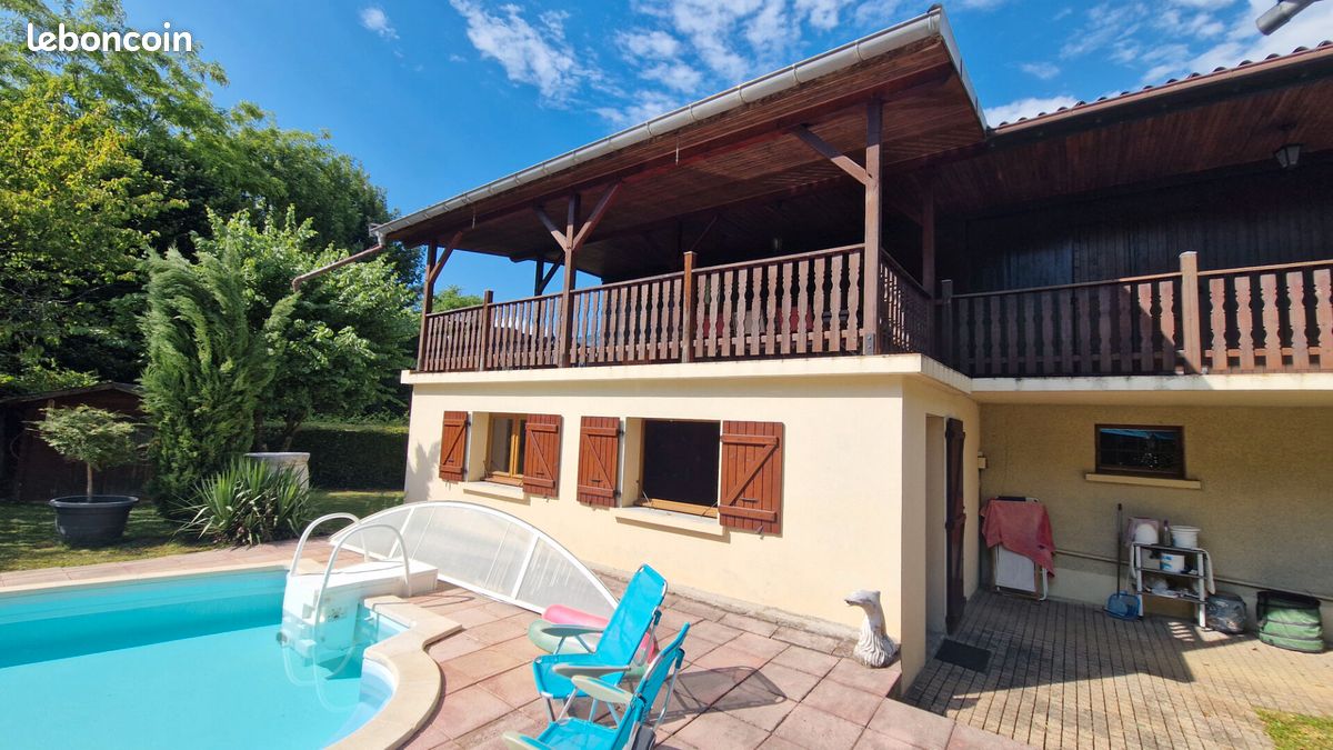 Maison 5 pièces 125 m² · à Challes-les-Eaux · 125 m² · 465 000 €