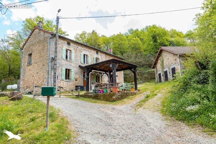 Maison 5 pièces 165 m²