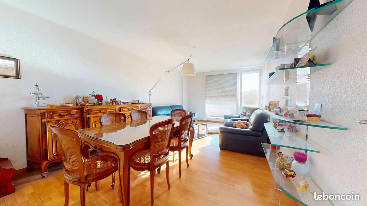 Appartement 3 pièces 66 m² · à Besançon · 66 m² · 125 000 €