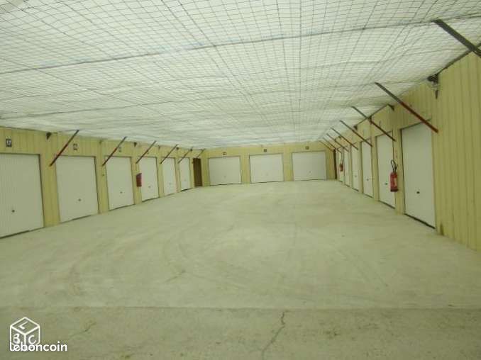 Parking 10 m² · à Corzé · 10 m² · 110 €