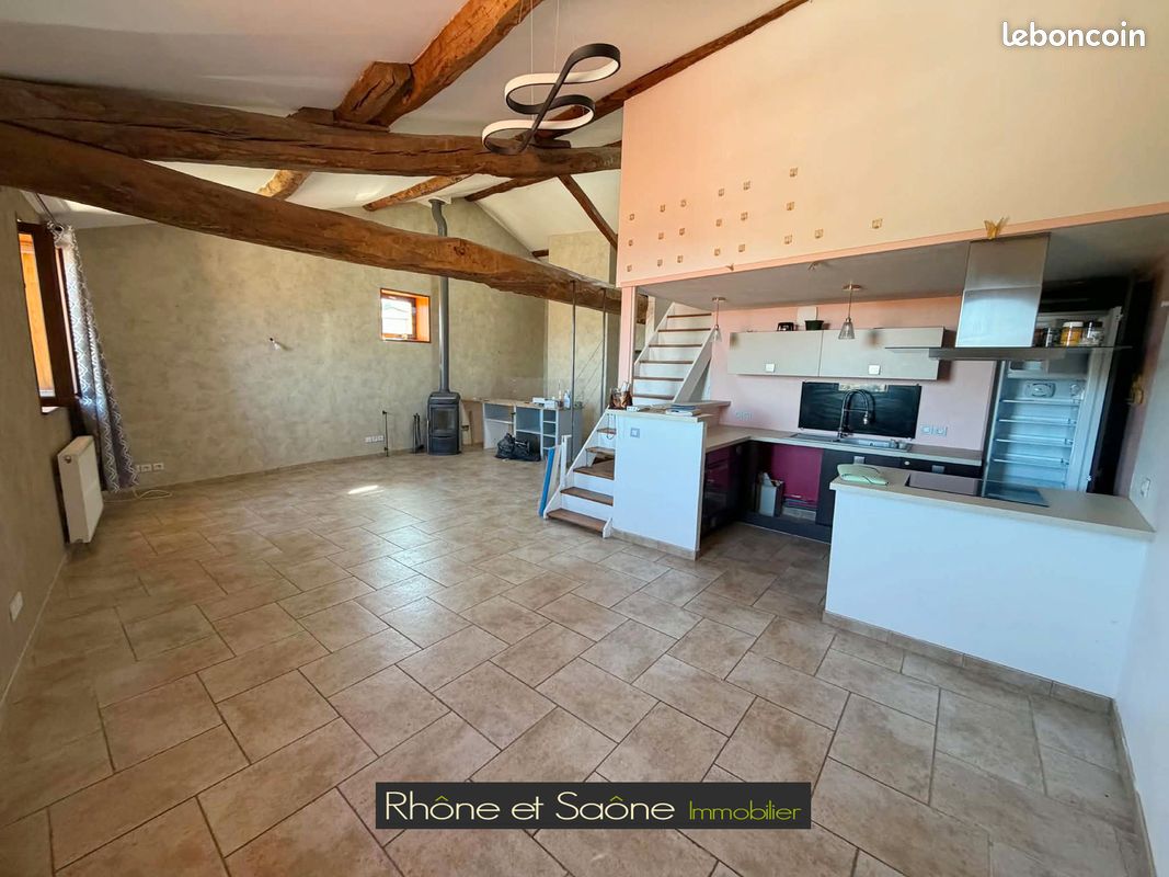 Maison 5 pièces 132 m² · à Yzeron · 132 m² · 295 000 €