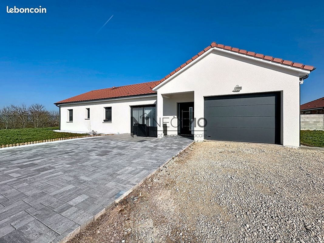 Maison 5 pièces 107 m² · à Neufchâteau · 107 m² · 242 000 €