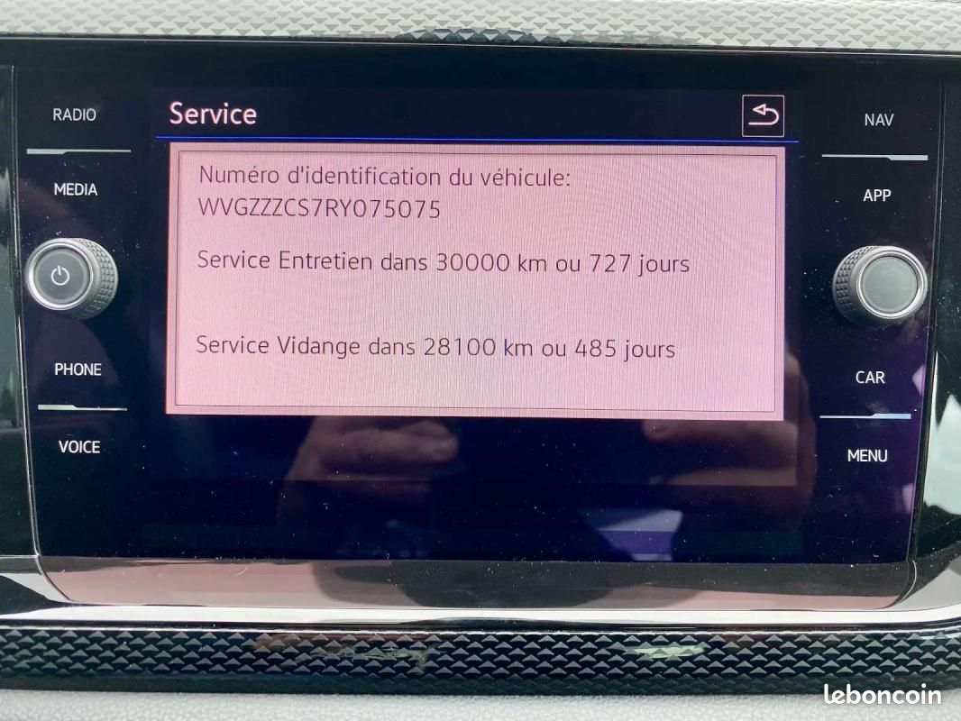 Volkswagen Taigo 1.0 TSI 116 DSG7 Life 5 pts/ Radars de recul/ Regulateur vitesse/ Jantes alu 16"... (image 23)