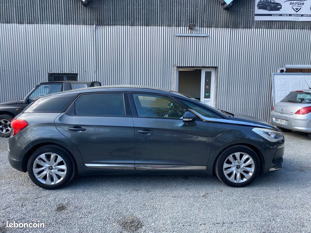 CITROEN DS5 e-HDi 115 Airdream So Chic BMP6 (image 4)