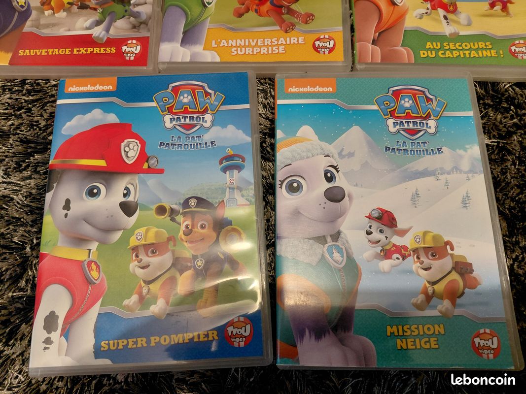 LOT de 5 DVD Pat Patrouille- Très bon état ( super pompier, mission neige, au secour du capitaine, l'anniversaire surprise, sauvetage express ) (image 3)