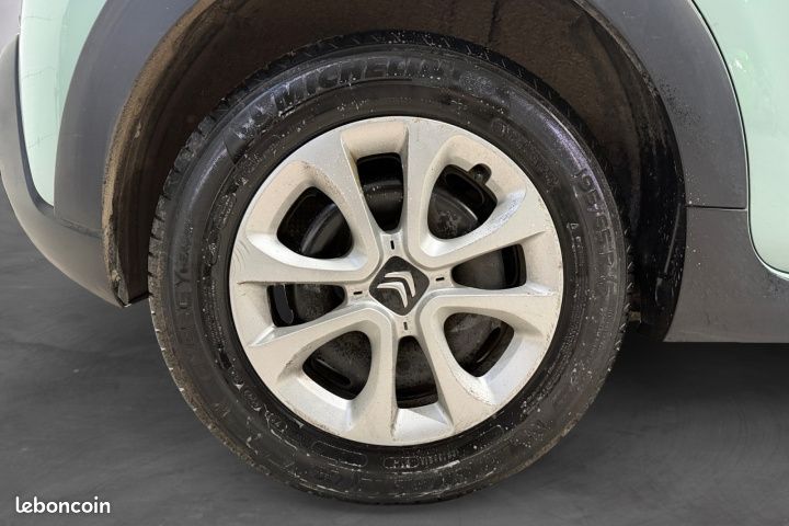 CITROEN C3 III 1.2 TURBO 110 S&S FEEL EAT6 110Ch Garantie 12 mois (image 17)