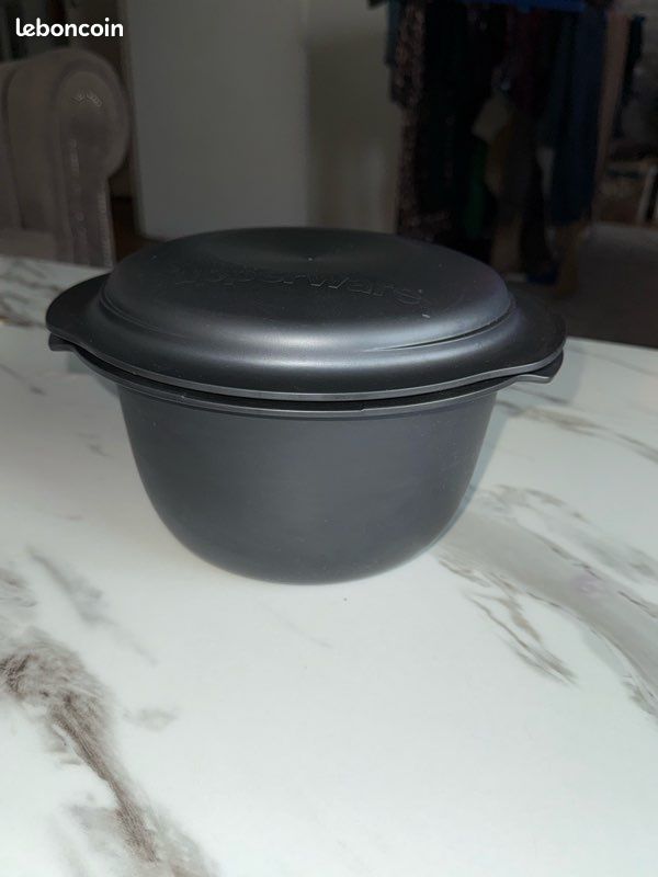 Cocotte ultra pro Tupperware - Arts de la table Cocotte ultra pro Tupperware - Arts de la table