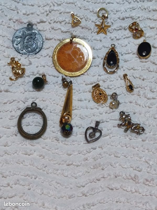 Lot De Bijoux Vintage / Rétro De Qualité - Pièces Rares, Occasion
