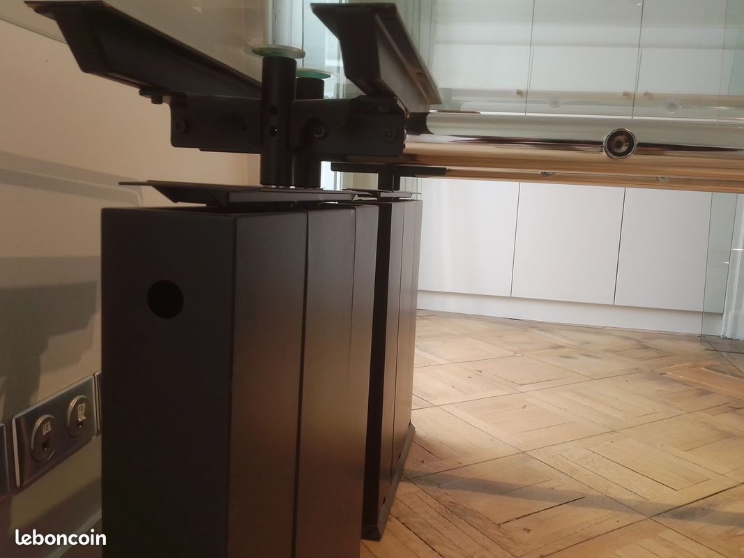 NORMAN FOSTER : bureau double Nomos édité par Tecno. Une valeur sure de collection, offrez vous une œuvre du plus célèbre architecte vivant (image 4)