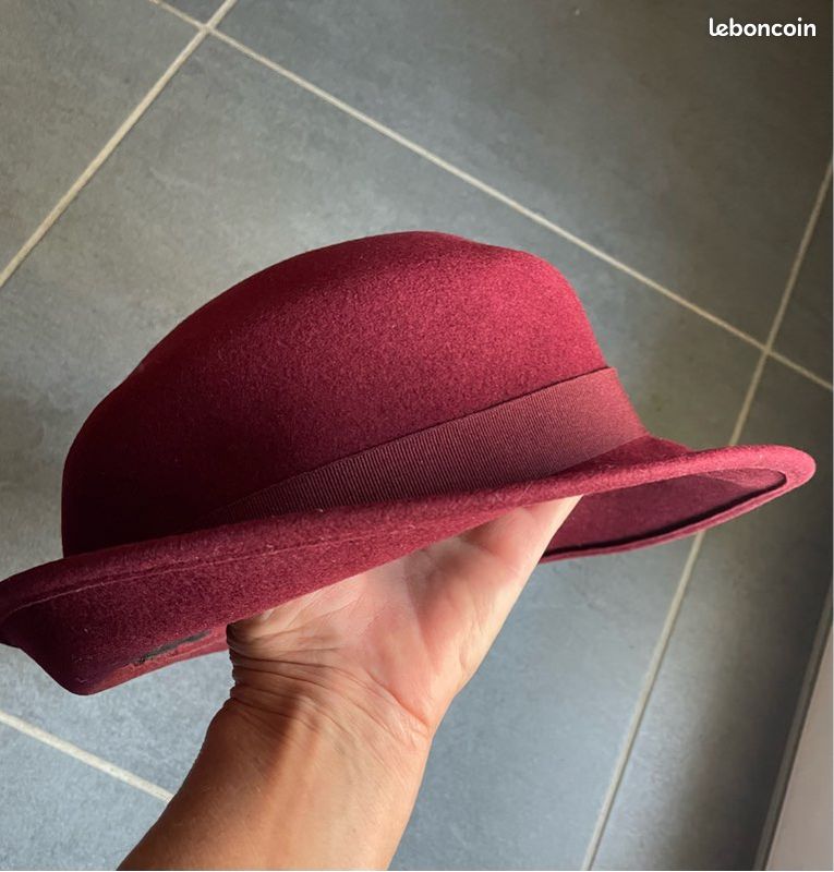 Chapeau en laine feutrée femme bordeaux (image 1)