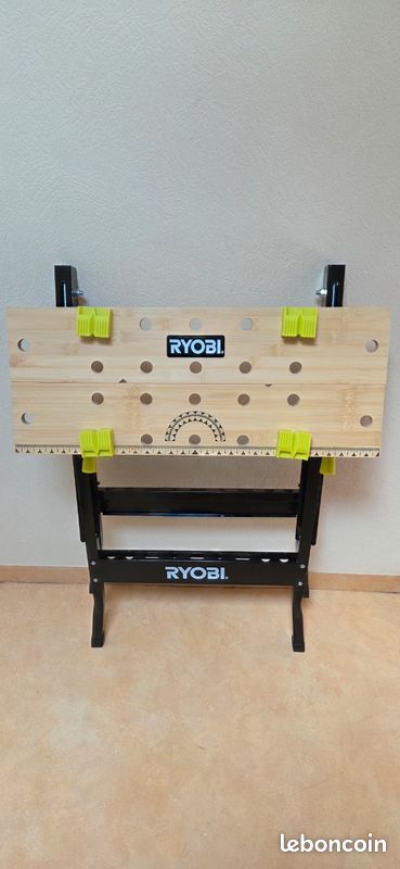 Etabli pliant RYOBI Rwb01, 60,5x62,5 cm | Leroy Merlin