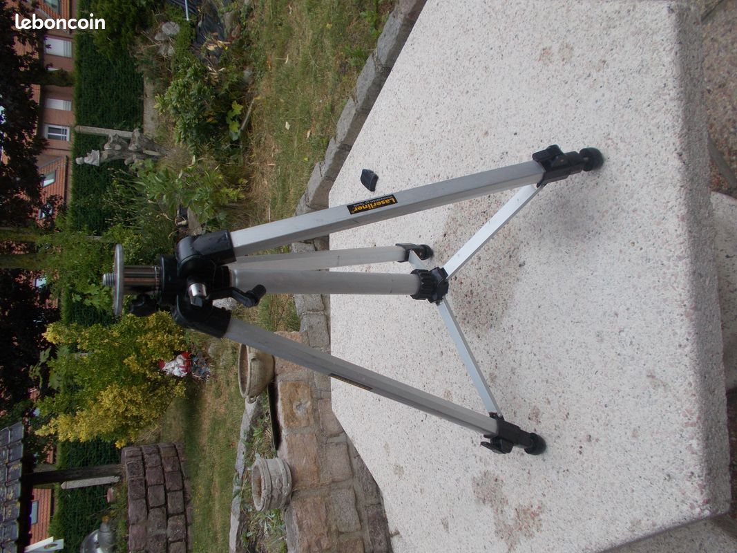 Trépied pour laser (image 3)