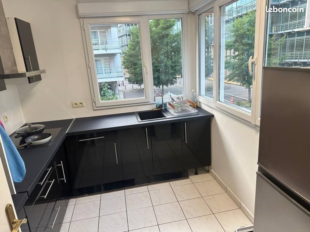 Appartement a louer saint-denis - 1 pièce(s) - 64 m2 - Surfyn