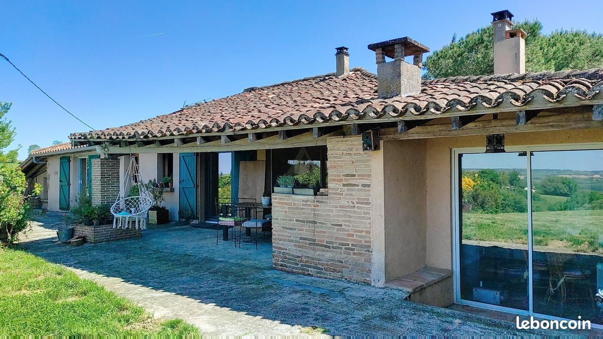 Maison 10 pièces 270 m² · à L'Isle-Jourdain · 270 m² · 520 000 €