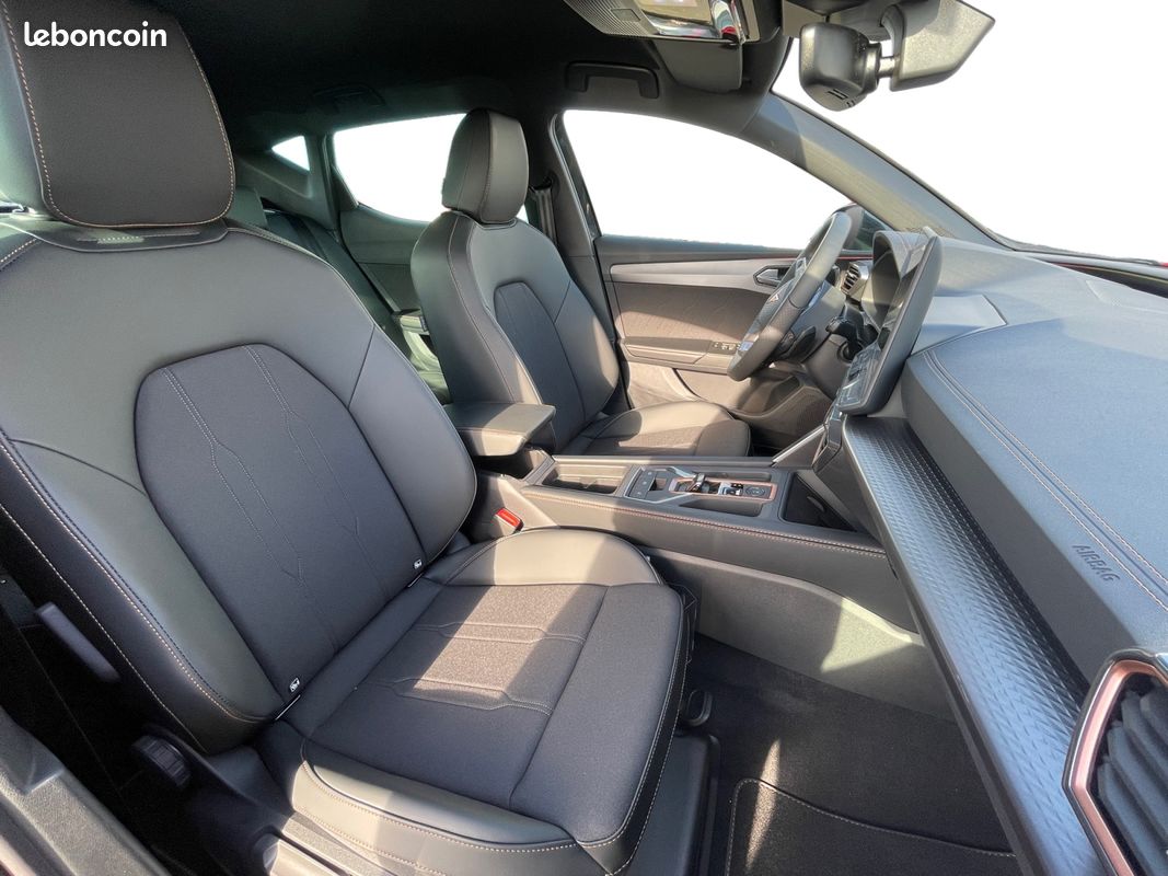 CUPRA Leon 1.5 eTSI Hybrid 150 ch DSG7 V (image 12)