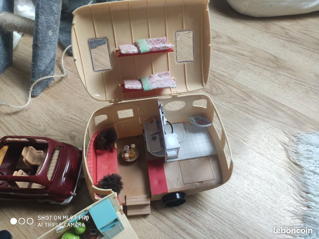 Sylvanian (image 5)