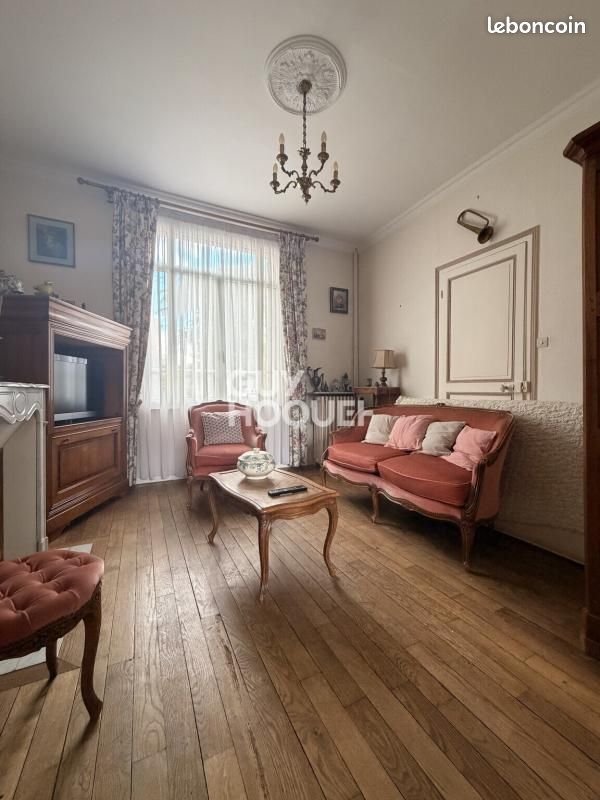 Maison 6 pièces 121 m² · à Amiens · 121 m² · 330 750 €