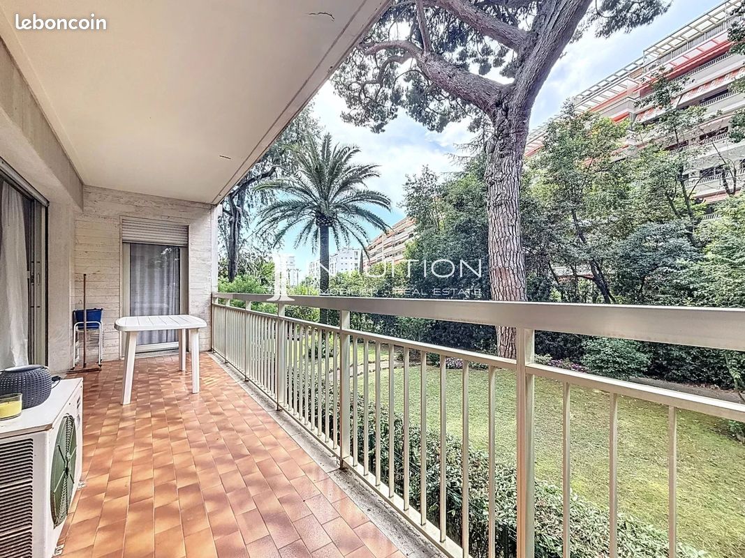 Appartement 2 pièces 55 m² · à Cannes · 55 m² · 1 110 €/mois