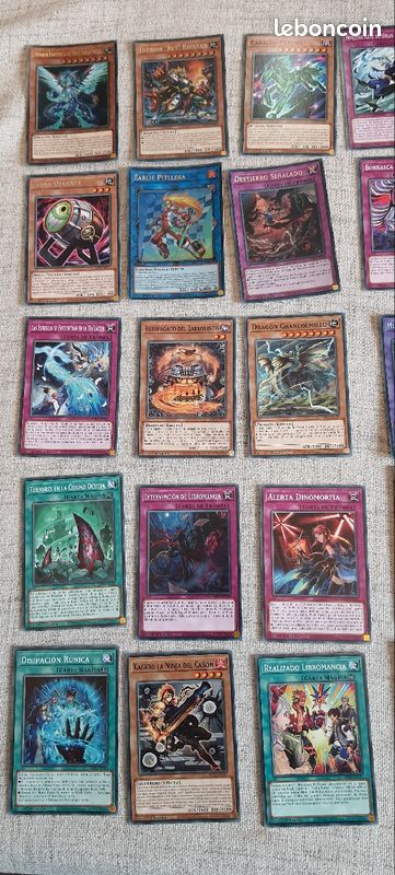 Lot de 49 cartes yu gi oh édition espagnole (image 1)