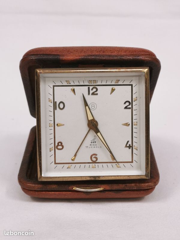 Réveil mécanique de Voyage , vintage JAZ de LUXE 11 jewels 8 jours Cuir marron (image 2)