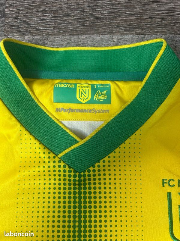 Maillot FC Nantes Macron Jaune/Vert Taille S Neuf et Authentique