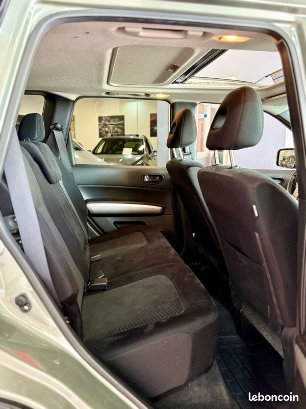 Nissan Xtrail/1main/4x4/Carnet d’entretien COMPLET/AN2014/Phase2/Magnifique configuration/Excellent état (image 8)