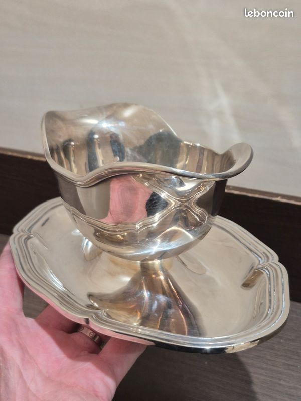 Saucière Christofle Métal Argenté Sur Pied - Poinçonnée, Numérotée, 13x18 Cm