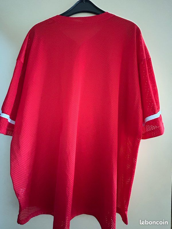 Chemise légère manches courtes taille XXL Vêtements