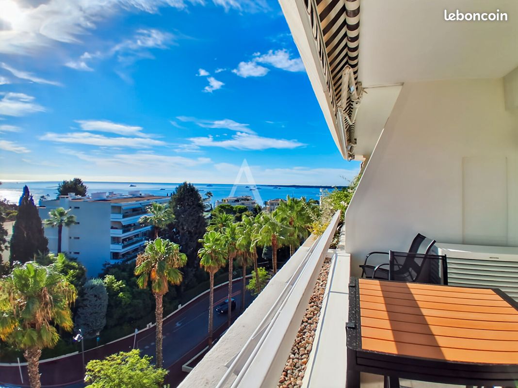 Appartement 2 pièces 60 m² · à Cannes · 60 m² · 1 900 €/mois