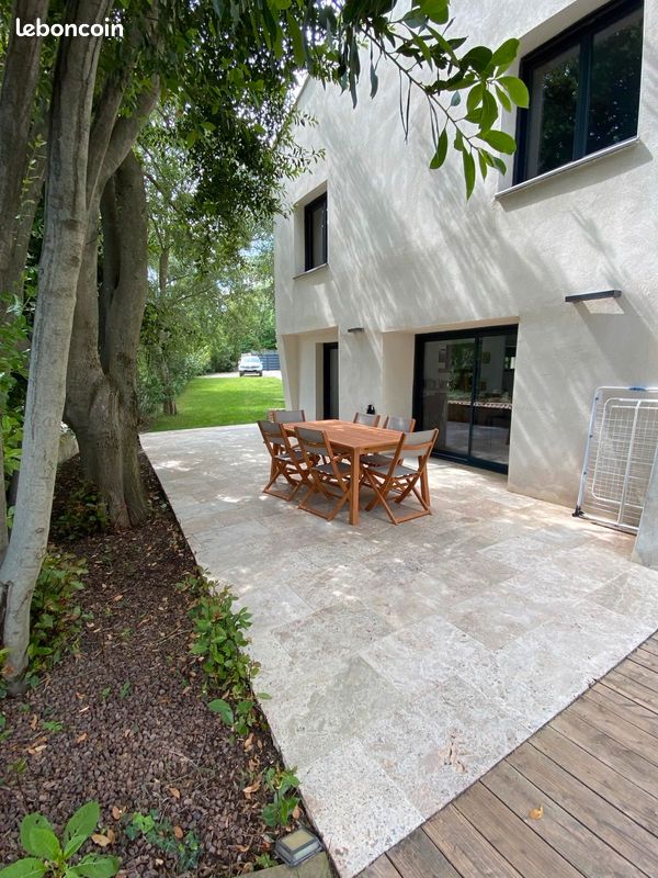 Superbe Villa au cœur des garrigues (image 7)