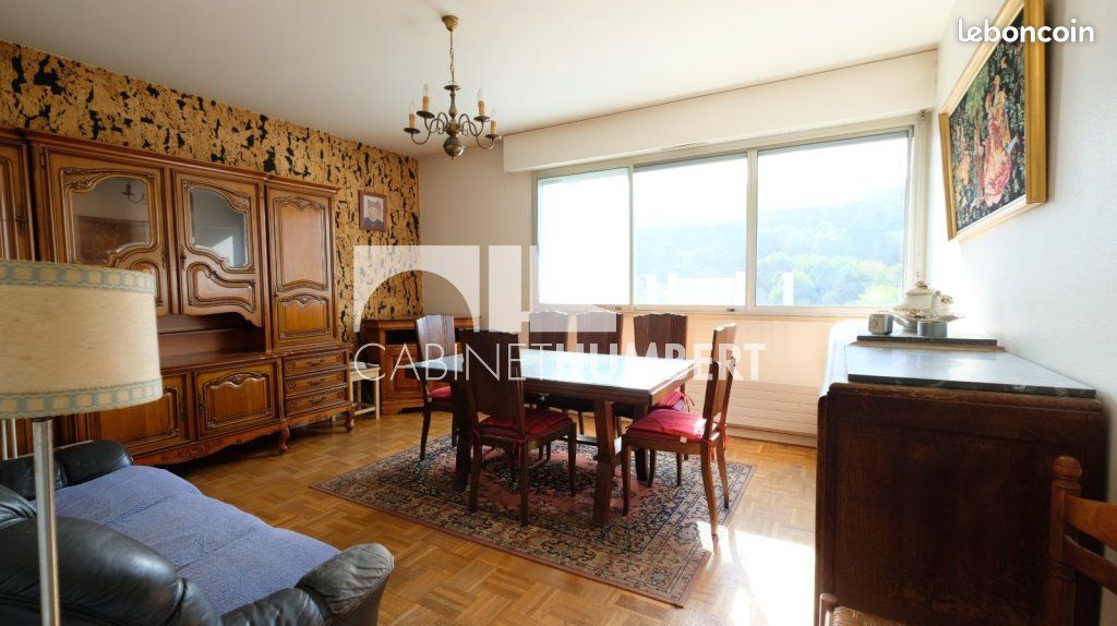 Appartement 2 pièces 50 m² · à Saint-Étienne · 50 m² · 49 000 €